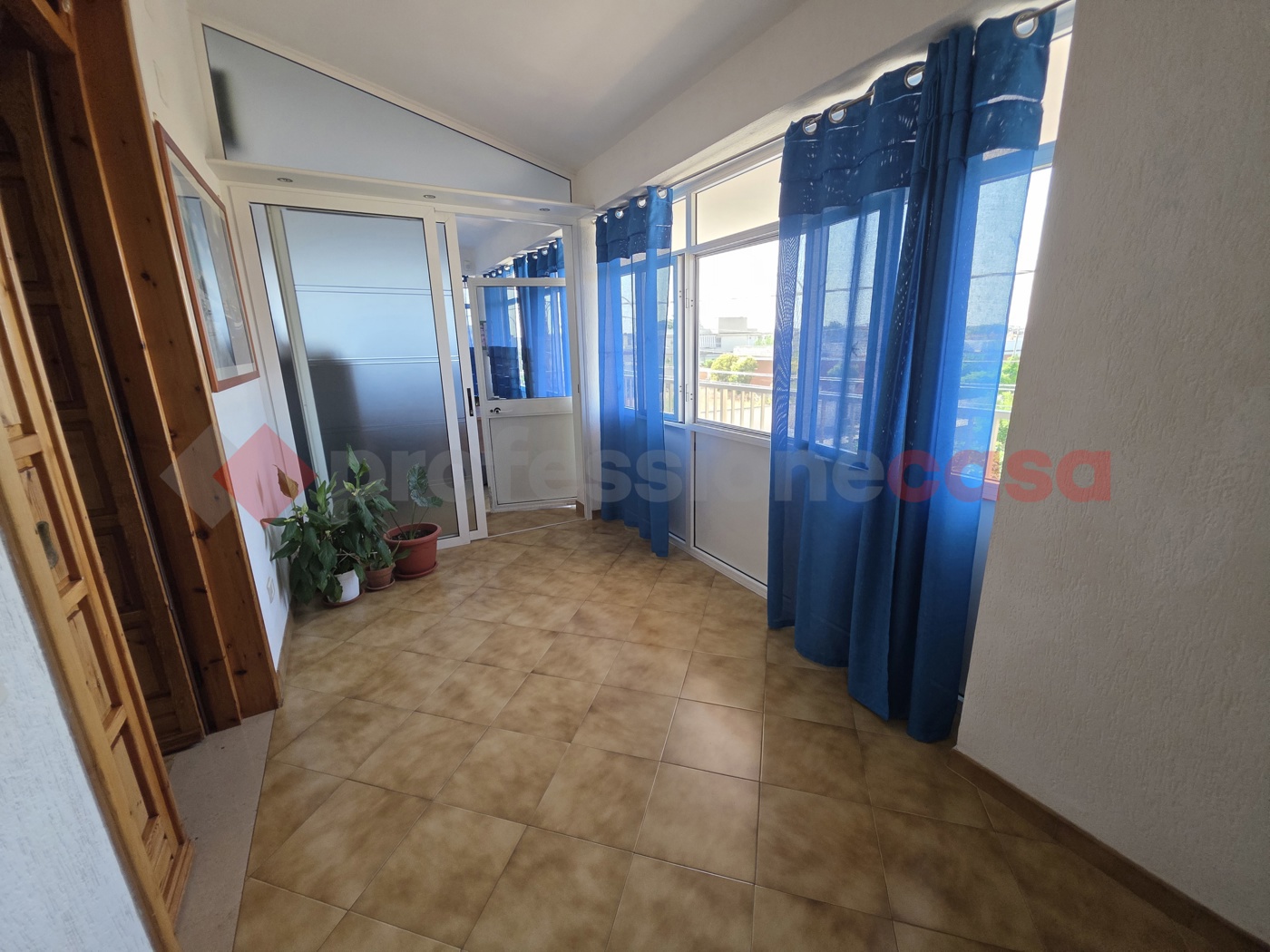 Villa Bifamiliare con giardino a Taranto