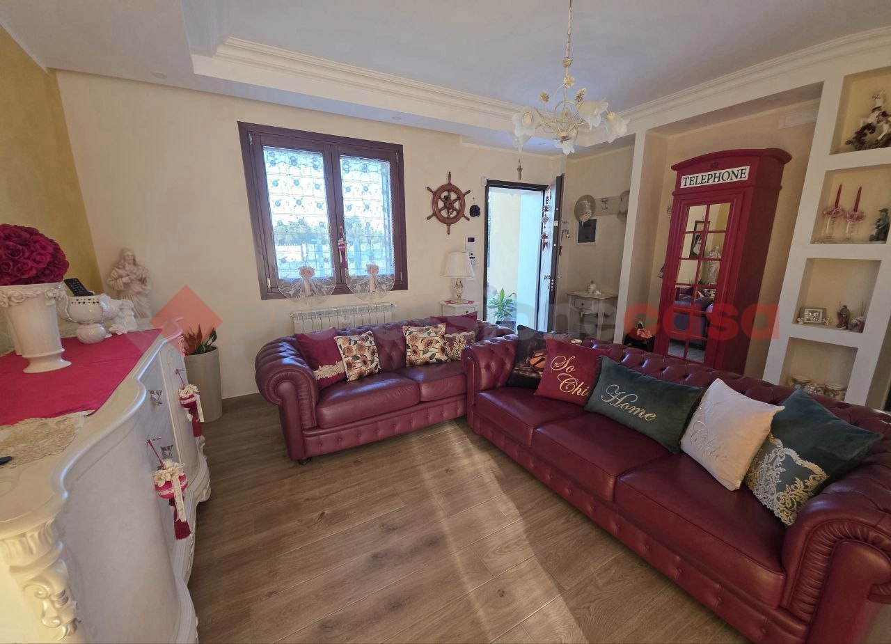 Villa con giardino a Taranto