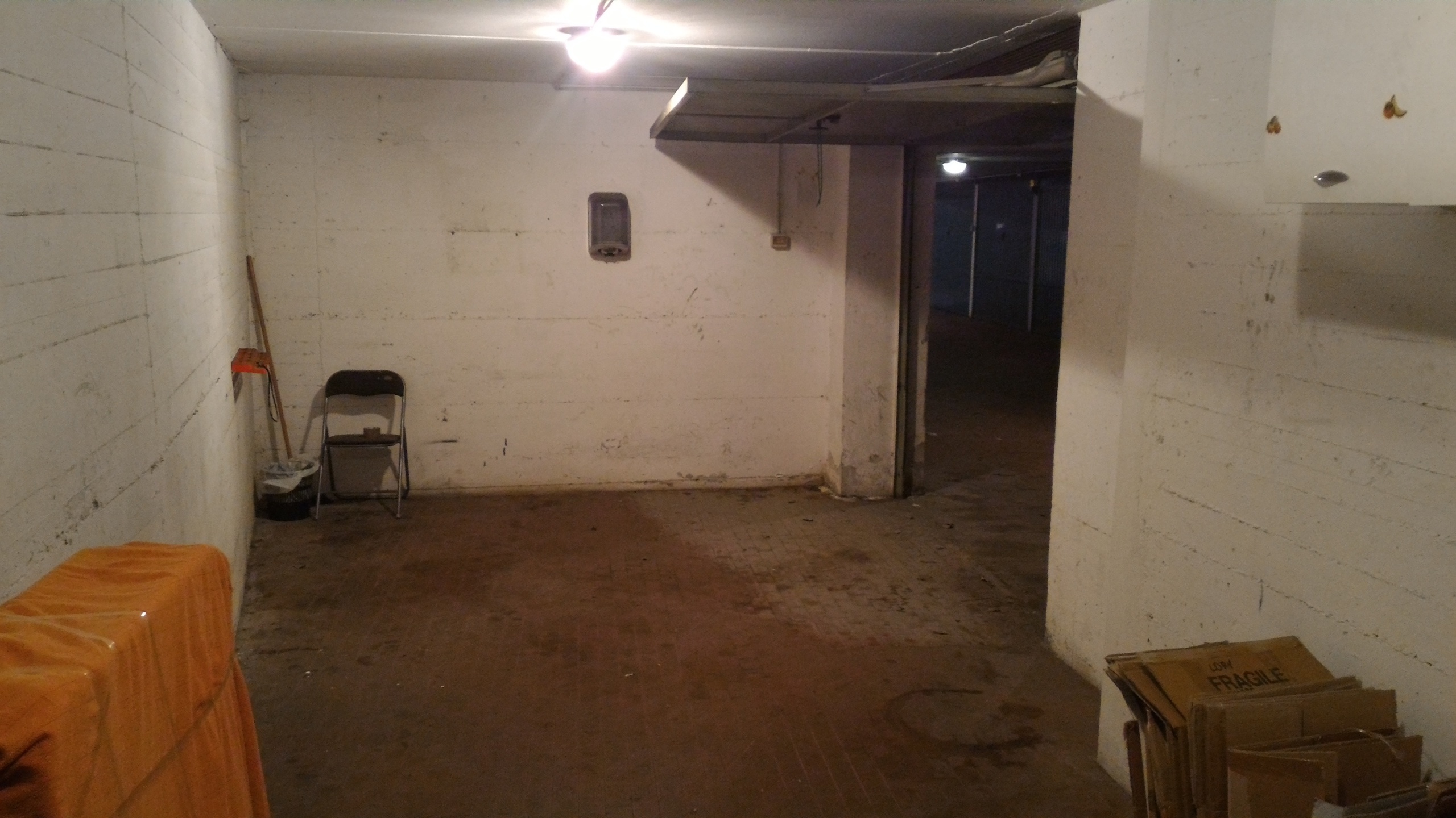Box/Garage 30mq in vendita in via berghini 3, Genova