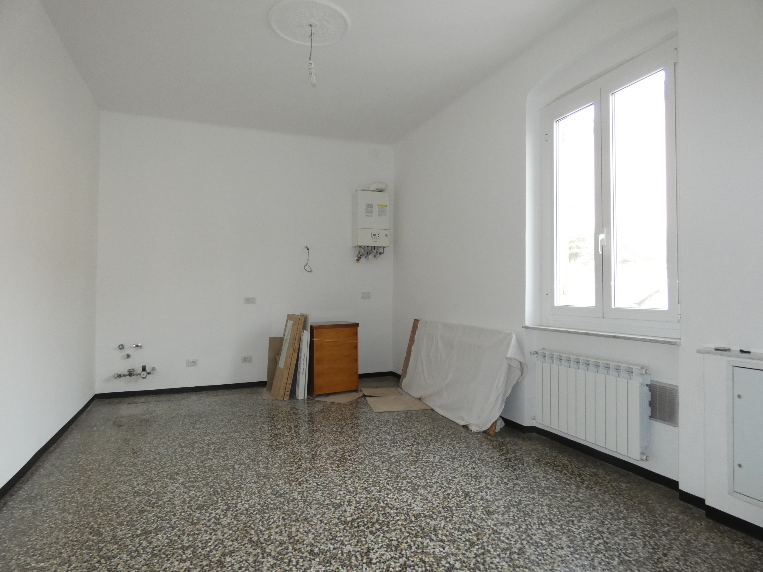 Appartamento ristrutturato in corso alessandro de stefanis 42, Genova