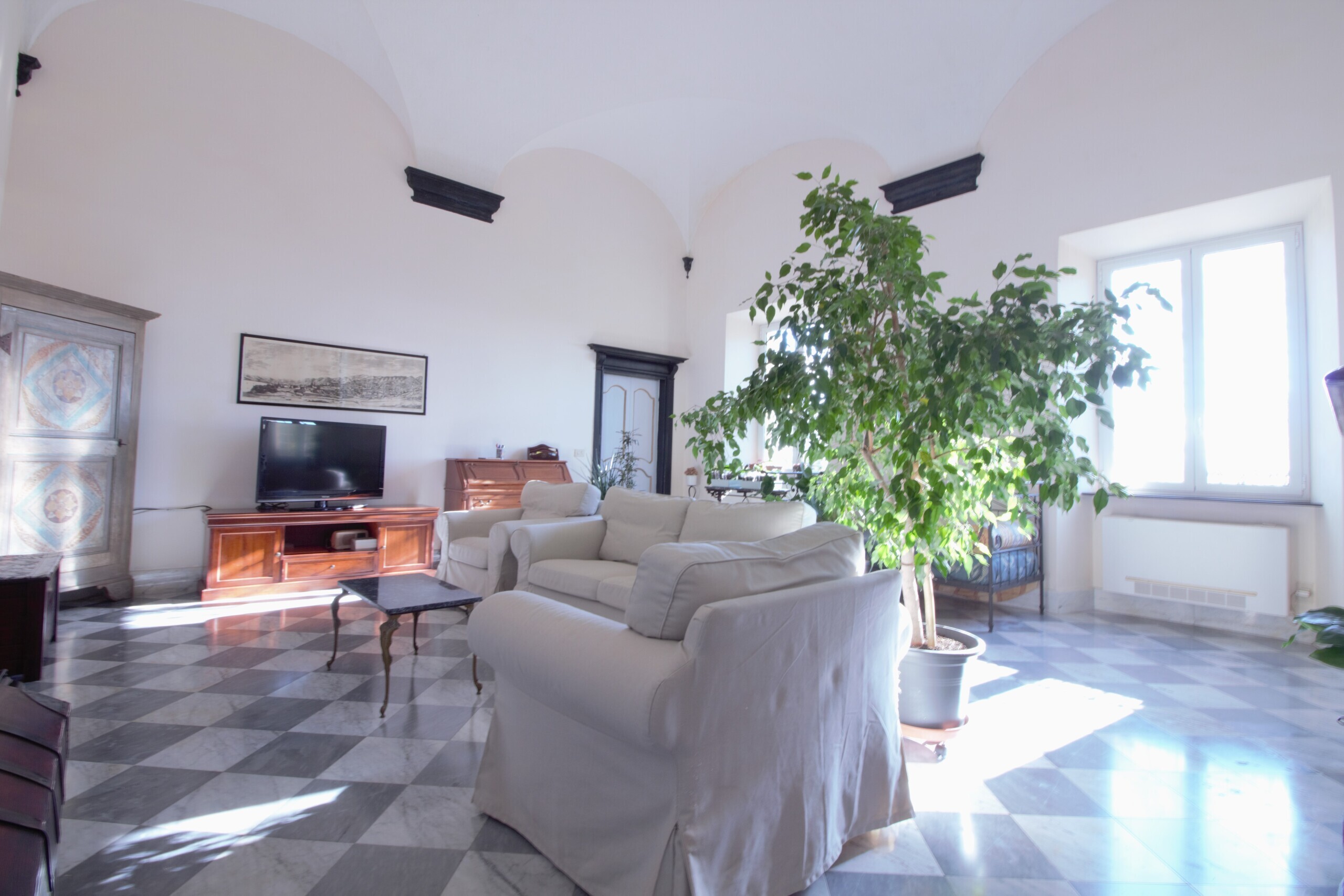 Casa indipendente con giardino, Genova castelletto