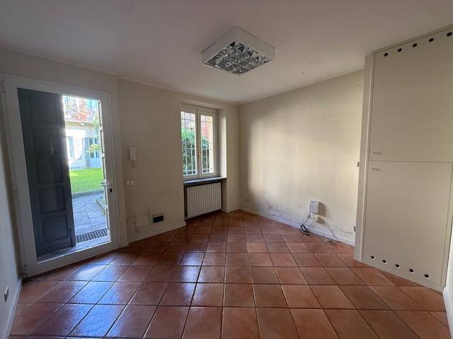 Studio/Ufficio in affitto a Pavia, Centro Storico