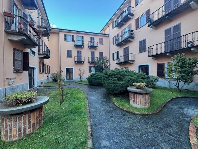 Appartamento in affitto a Pavia, Centro Storico