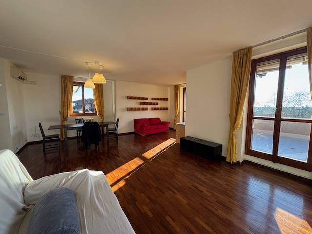 Appartamento in affitto a Pavia, Policlinico - P.te di Pietra