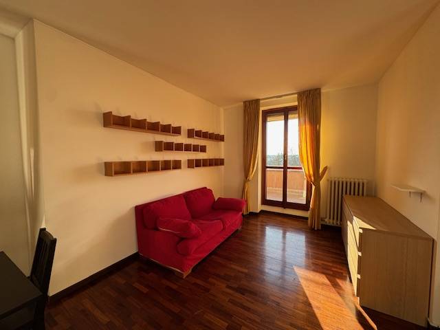 Appartamento in affitto a Pavia, Policlinico - P.te di Pietra