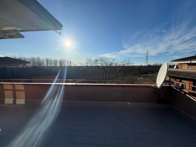 Appartamento in affitto a Pavia, Policlinico - P.te di Pietra