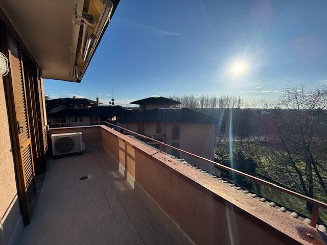 Appartamento in affitto a Pavia, Policlinico - P.te di Pietra