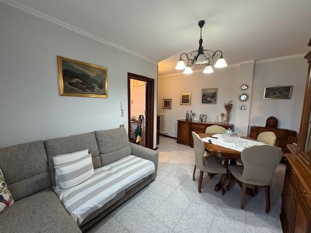 Appartamento in vendita a Battuda