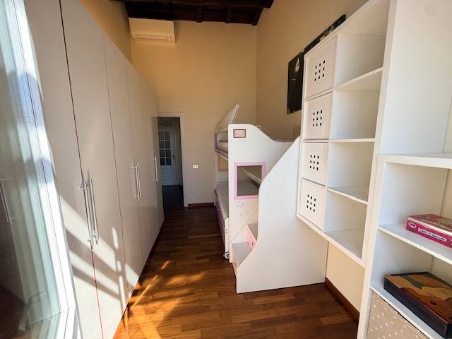 Appartamento in affitto a Pavia, Centro Storico