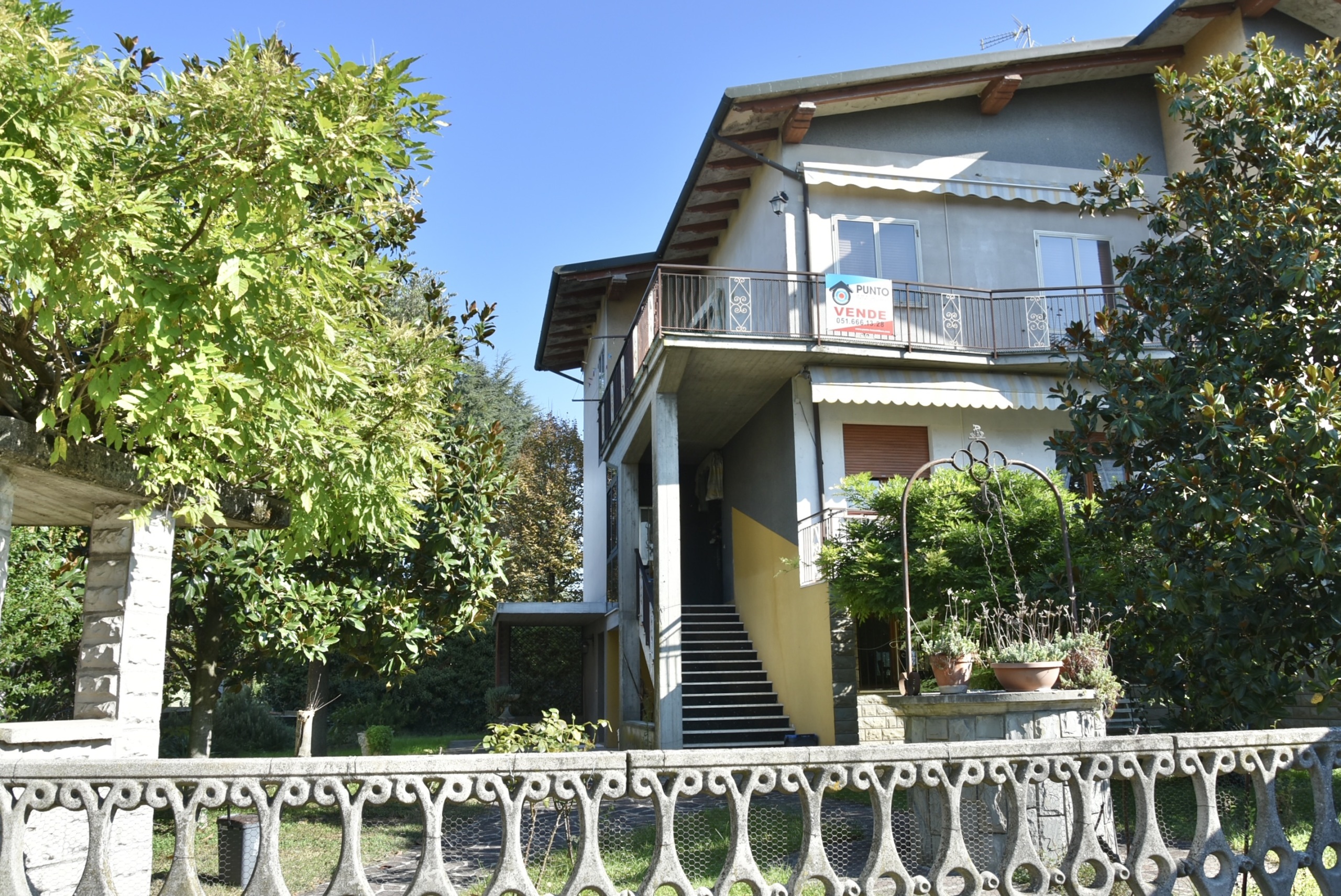 Casa indipendente con giardino in via ferdinando santi 5, San Pietro in Casale