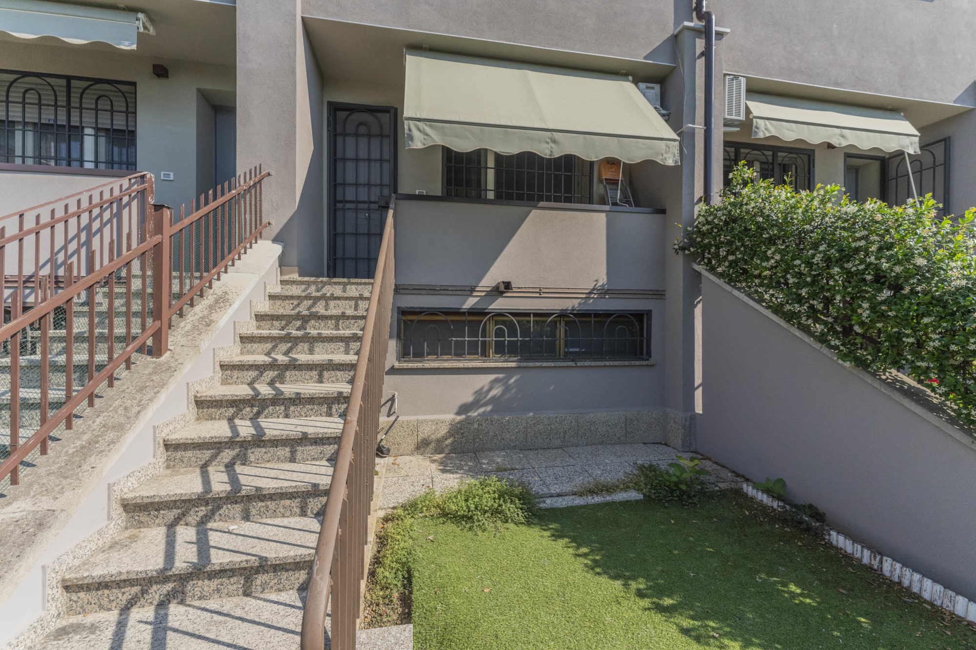 Villetta a schiera con giardino in via rubizzano 1802, San Pietro in Casale