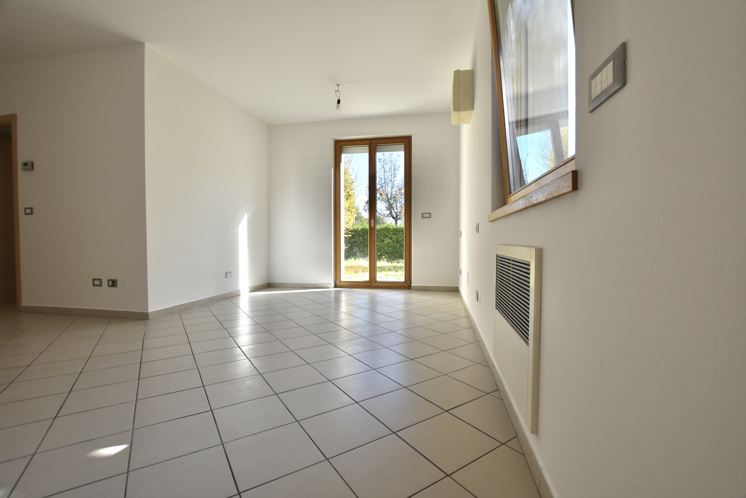 Monolocale con giardino in via modena 15, San Pietro in Casale