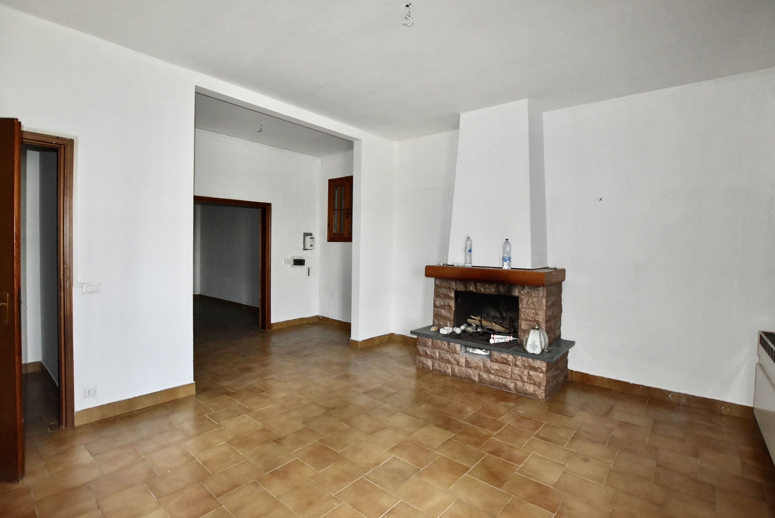 Casa indipendente con giardino in via valle 34, Galliera