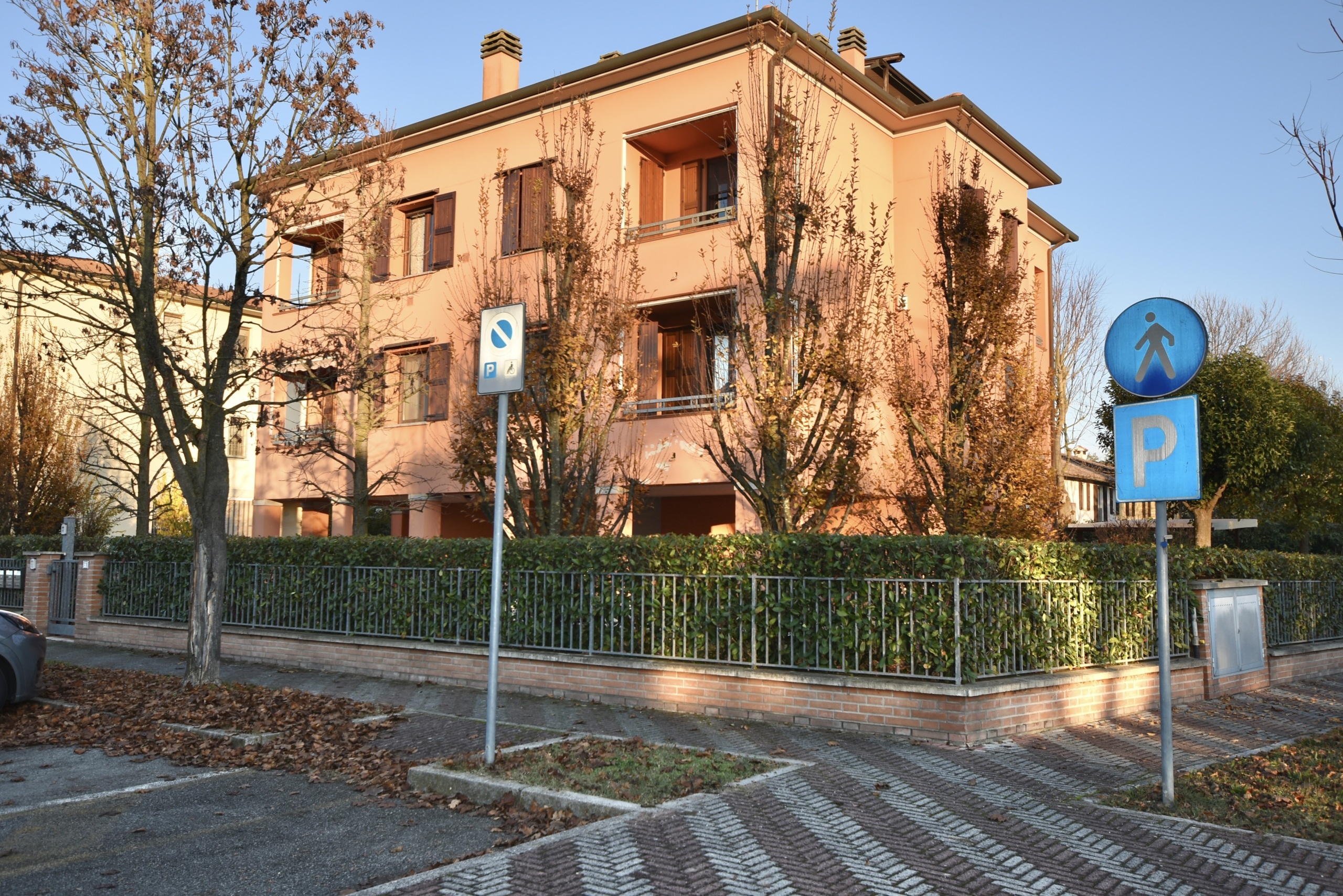 Trilocale in vendita in via u. sacchetti 72, San Pietro in Casale