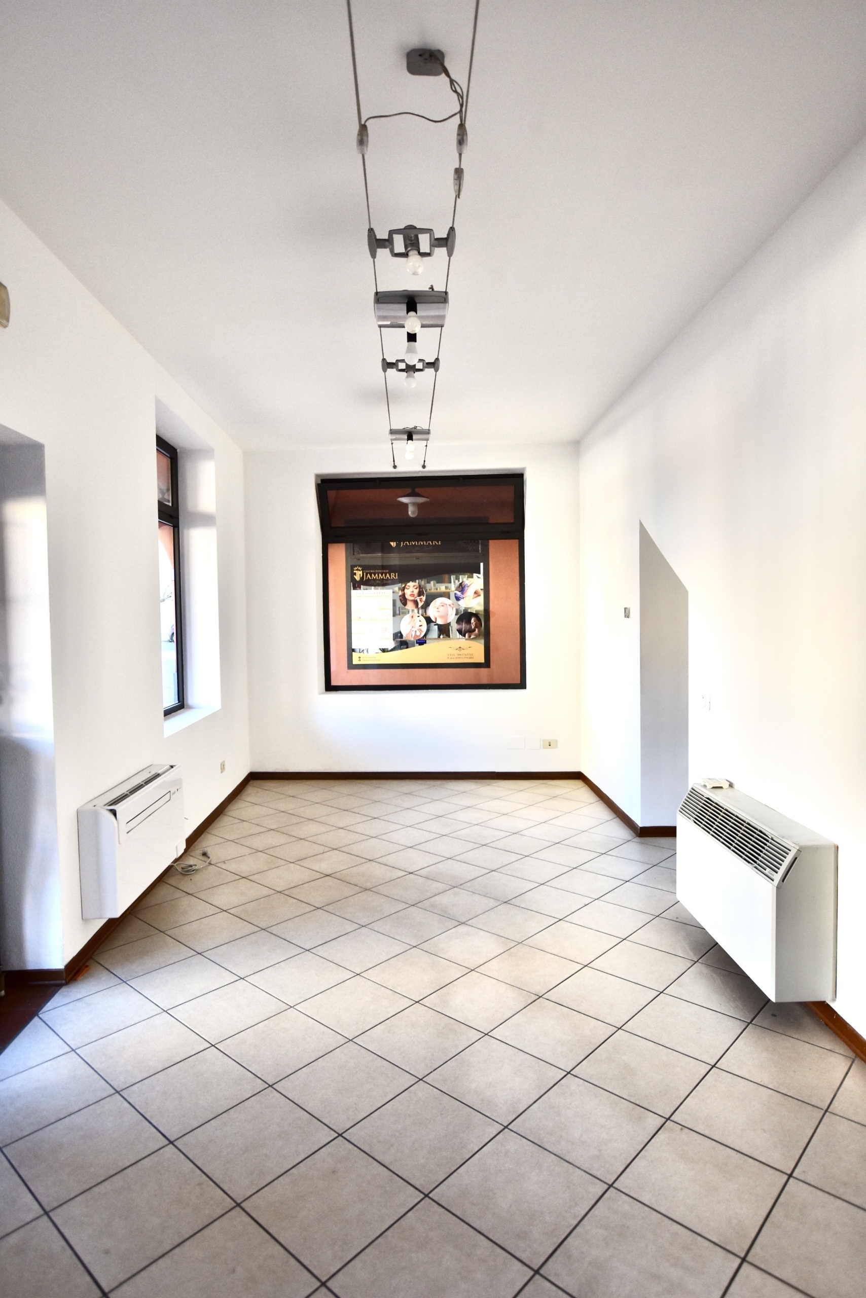 Locale commerciale in vendita in via xx settembre 40, San Pietro in Casale