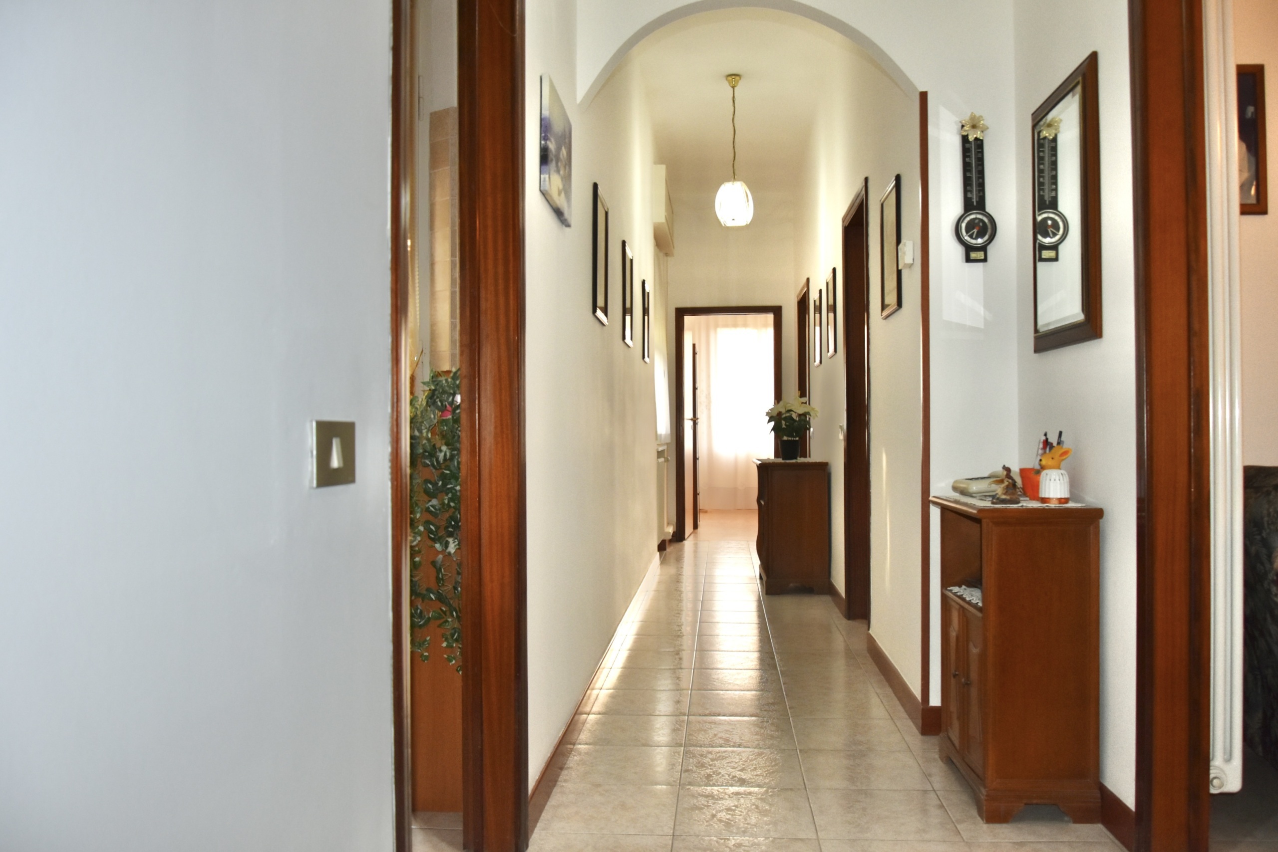 Quadrilocale con box in via r. rubini 5, Galliera