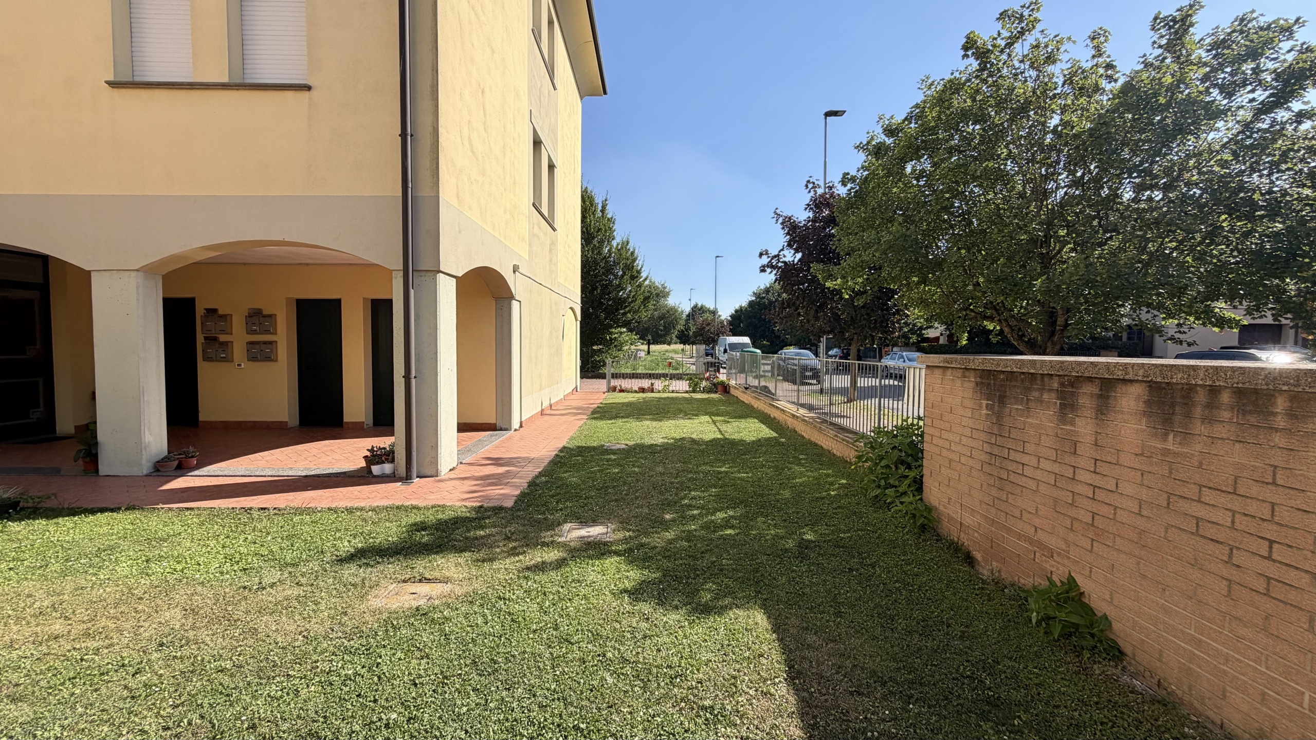 Bilocale in vendita in via costruttori di pace 3, Galliera