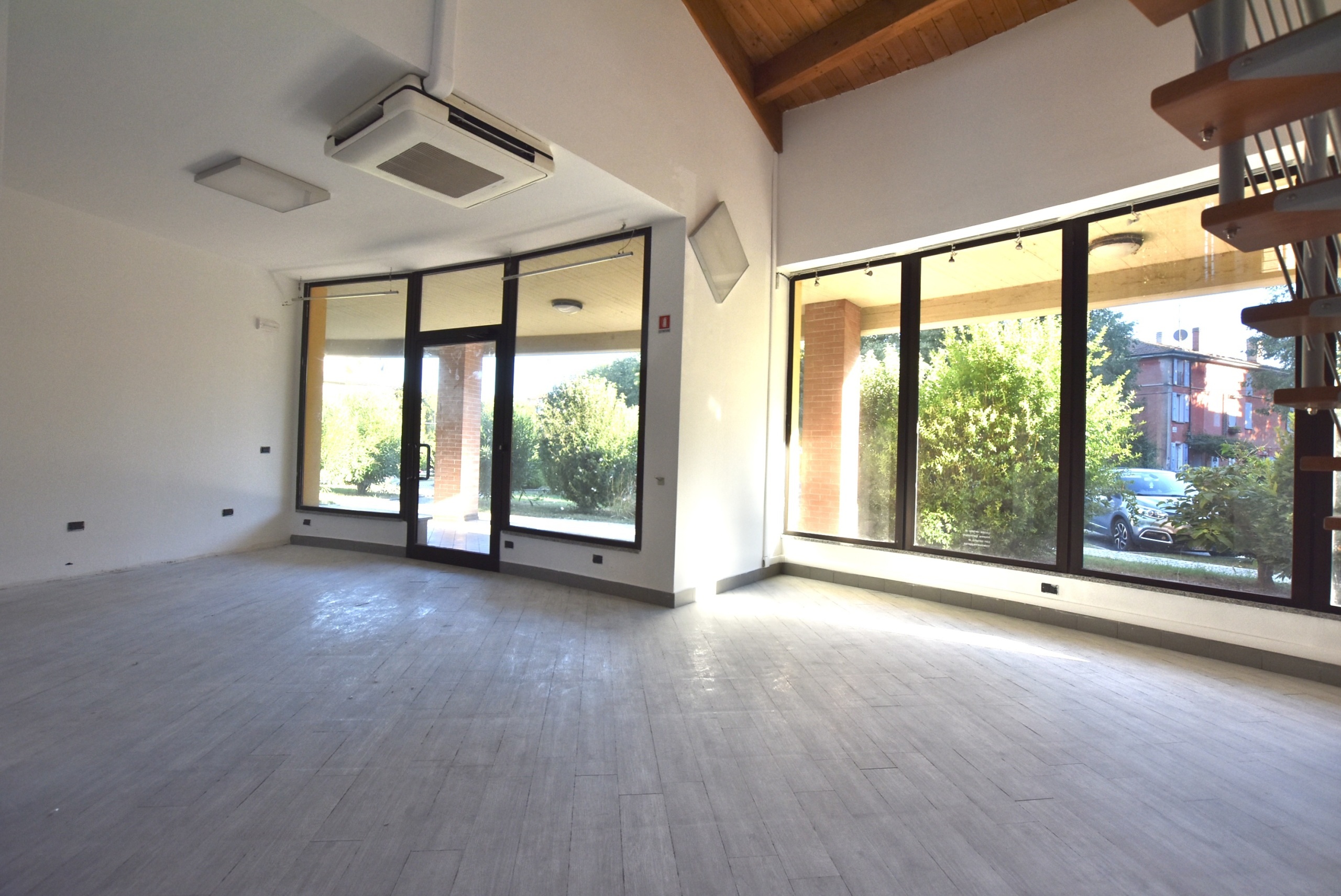 Casa indipendente in vendita in via vinicio pescerelli 99, San Pietro in Casale