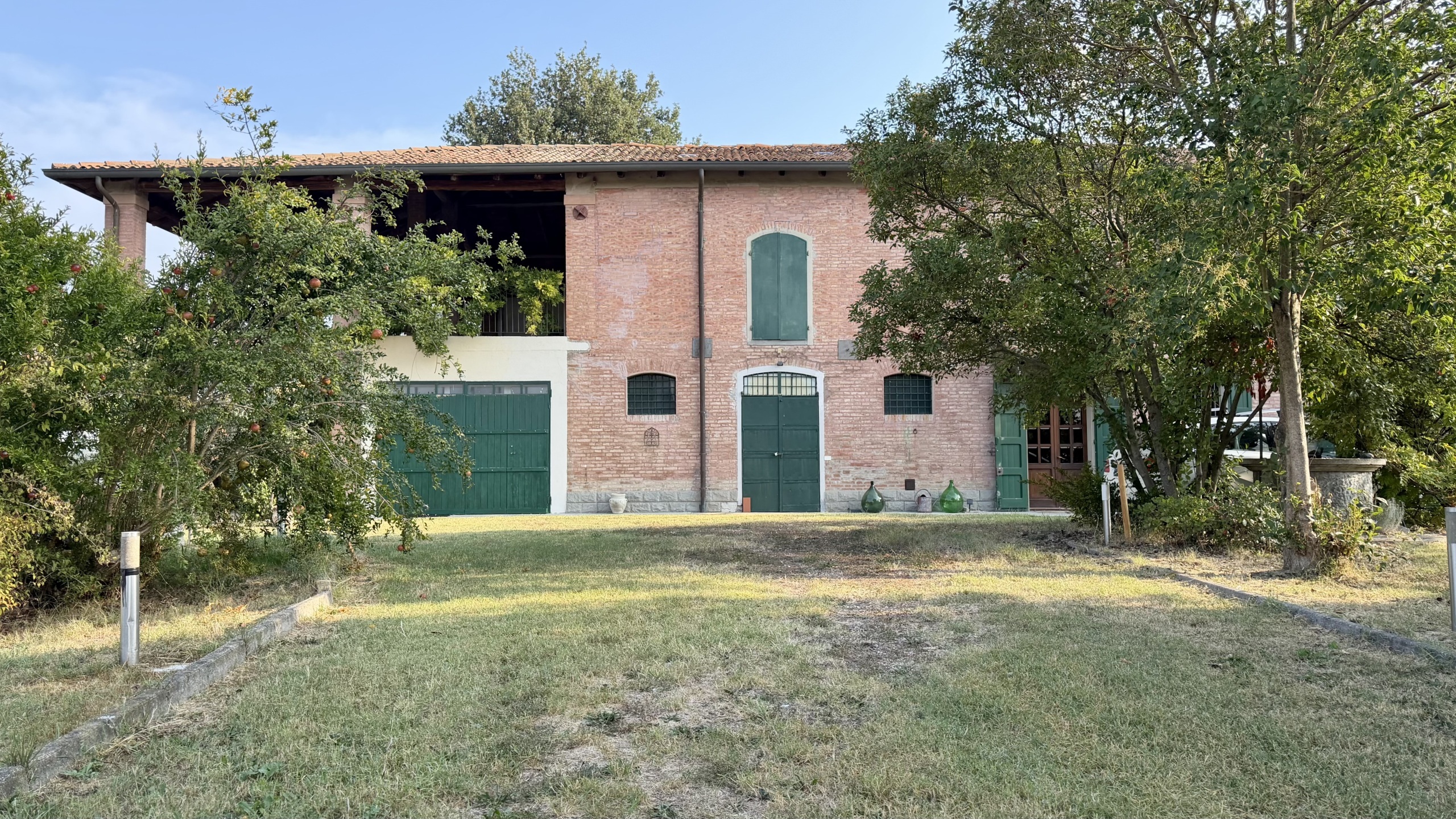 Rustico con giardino in via massumatico 5212/a, San Pietro in Casale