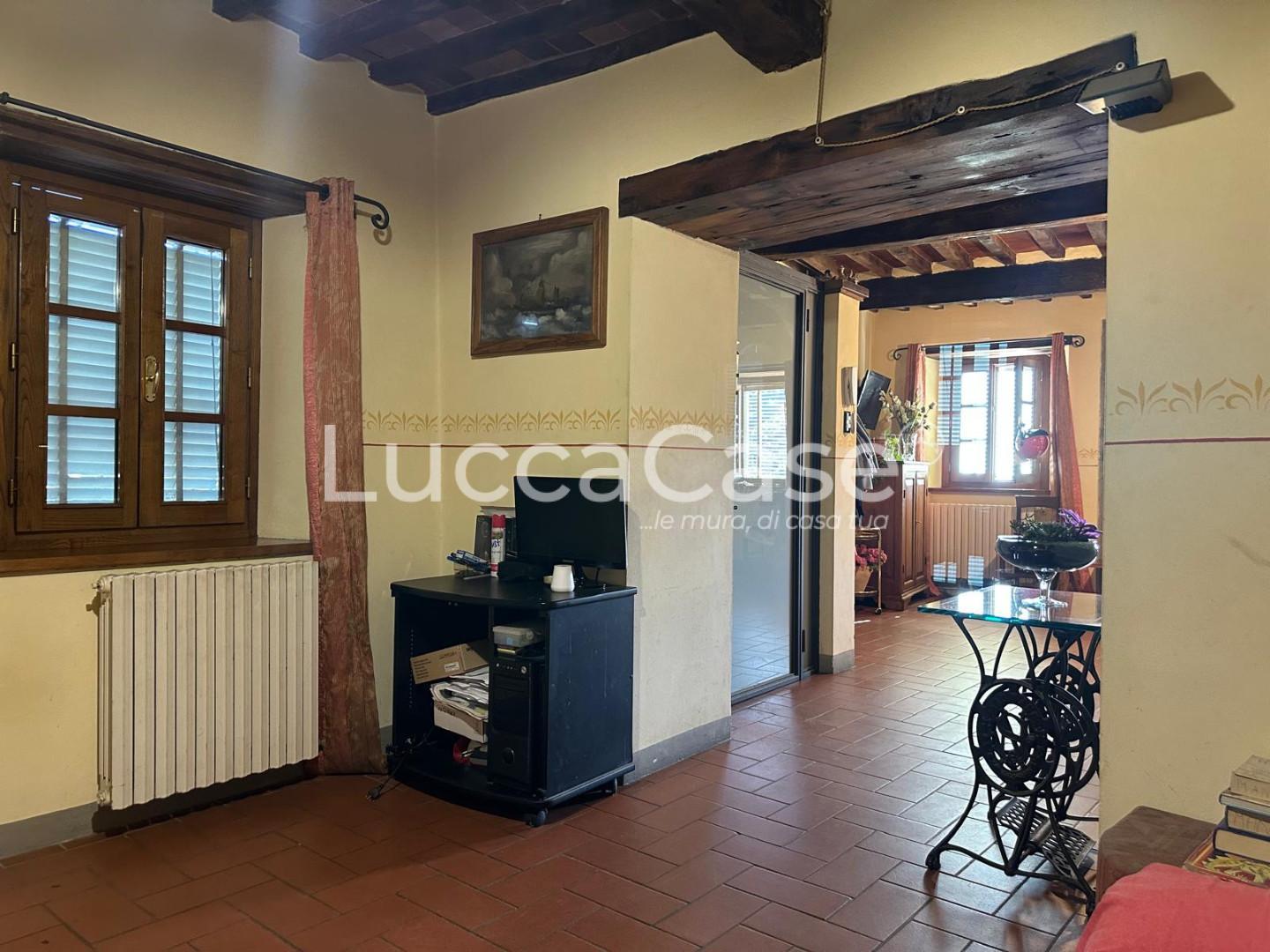 Casa indipendente in vendita, Villa Basilica colognora