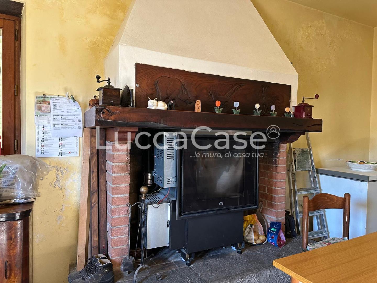 Casa indipendente in vendita, Villa Basilica colognora