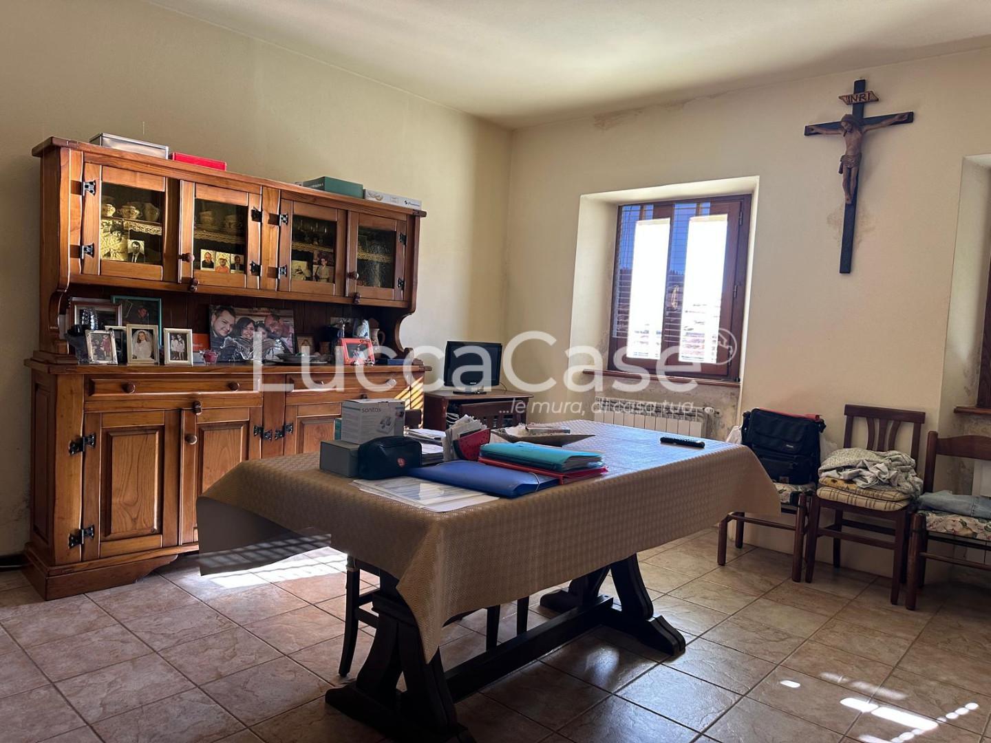 Casa indipendente in vendita, Villa Basilica colognora