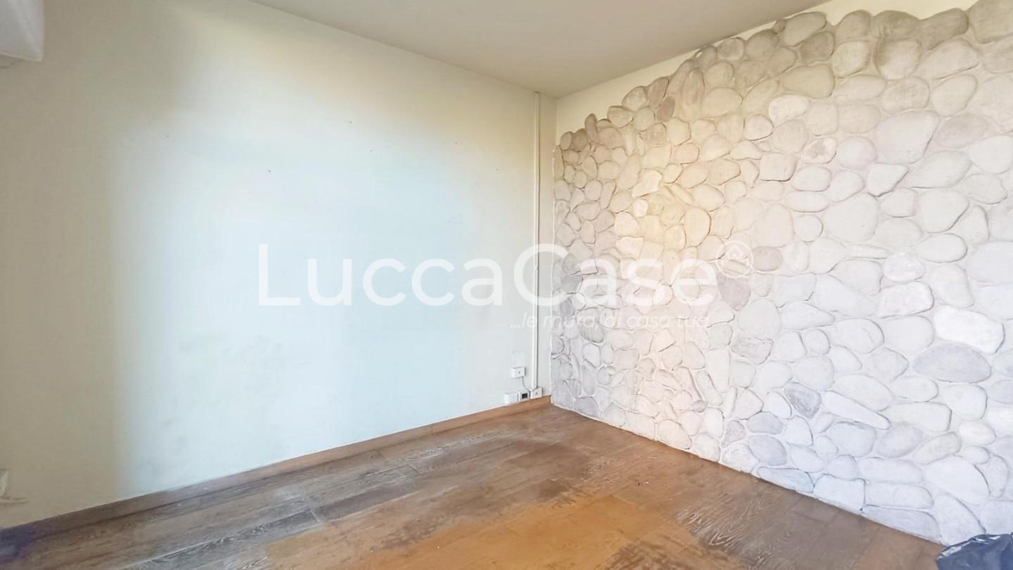 Locale commerciale in affitto, Lucca san concordio contrada