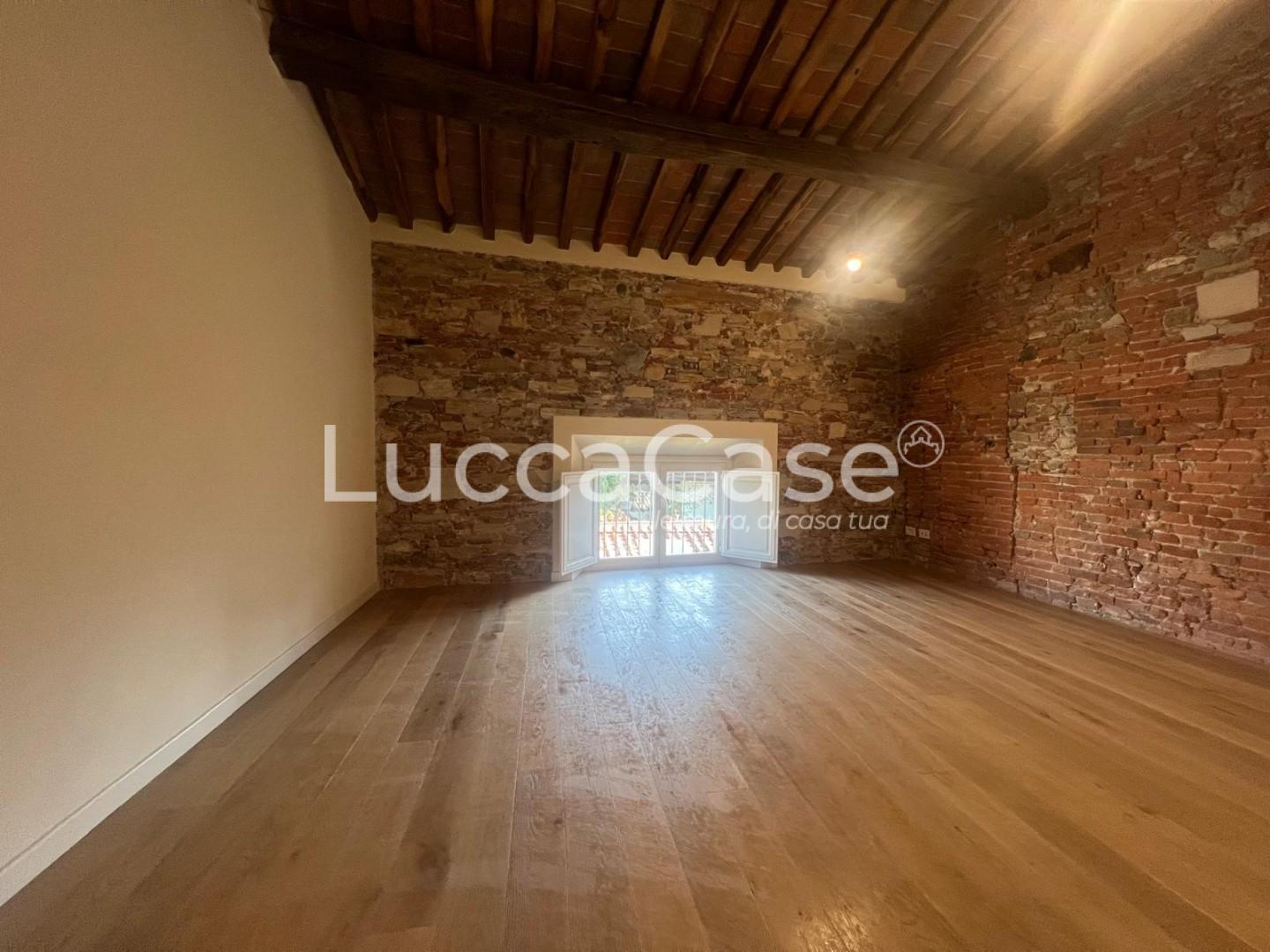 Quadrilocale nuovo, Lucca centro storico