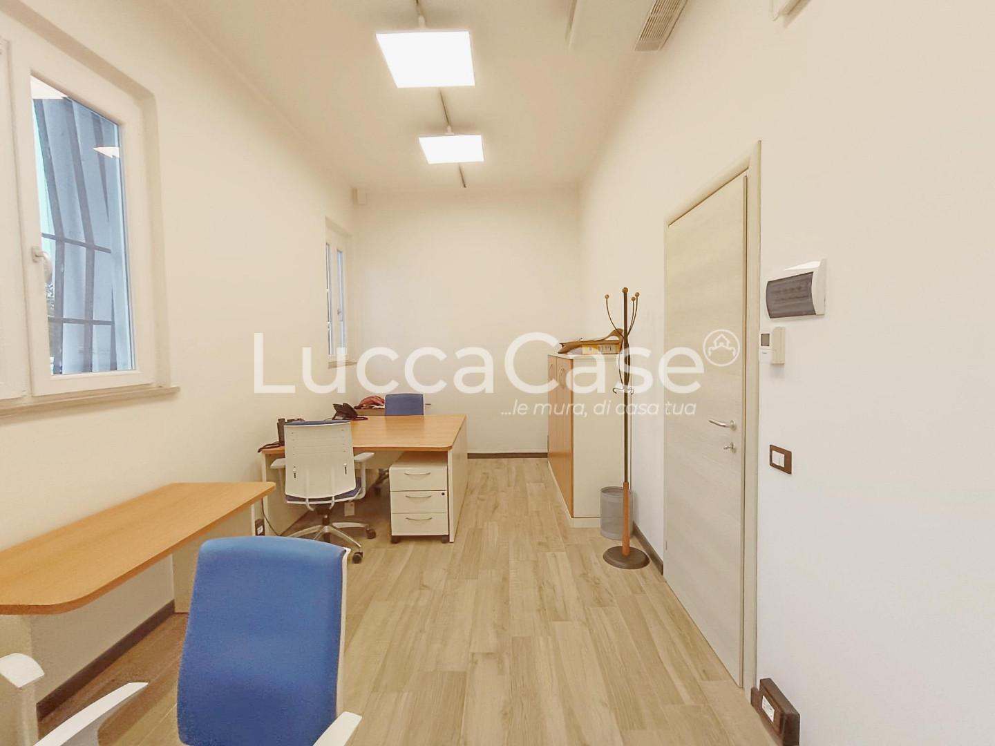 Ufficio ristrutturato a Lucca
