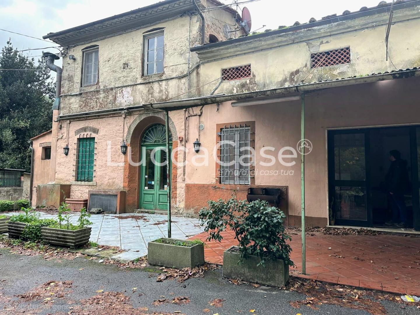 Casa indipendente con giardino, Capannori pieve di compito