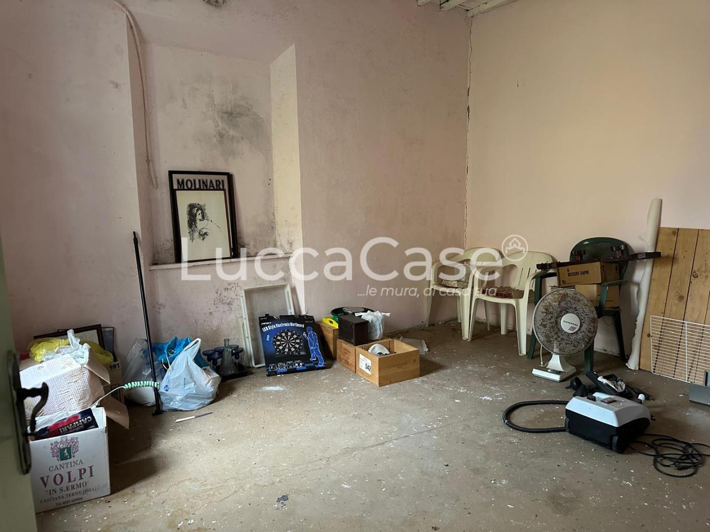 Casa indipendente con giardino, Capannori pieve di compito