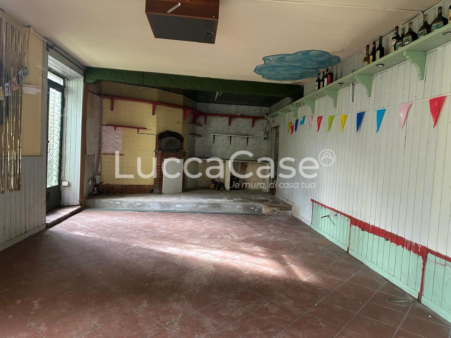 Casa indipendente con giardino, Capannori pieve di compito