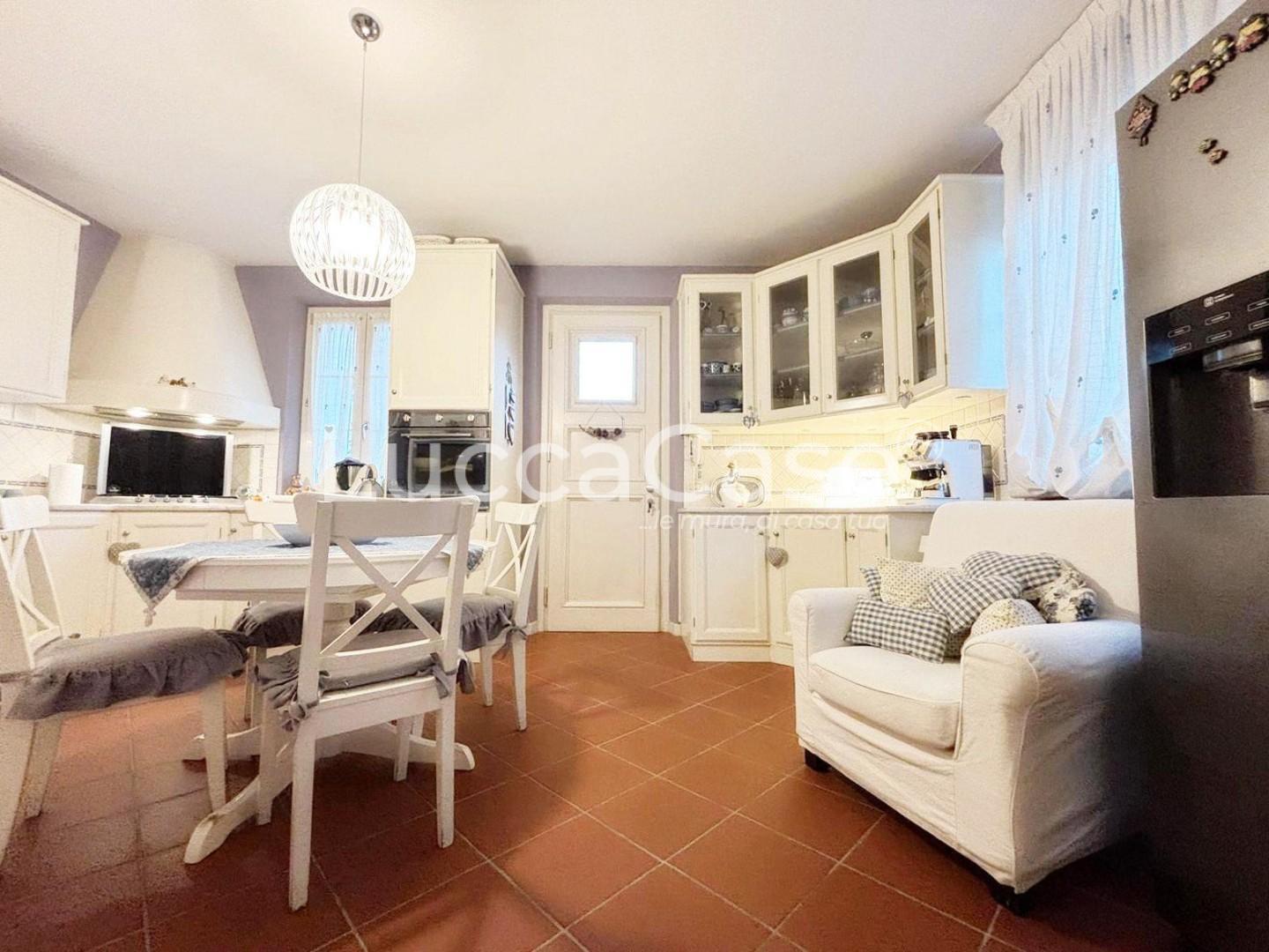 Bilocale con giardino a Porcari