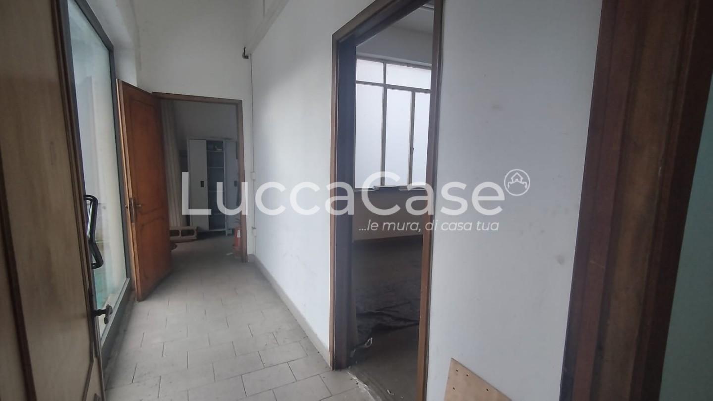 Ufficio da ristrutturare, Capannori marlia