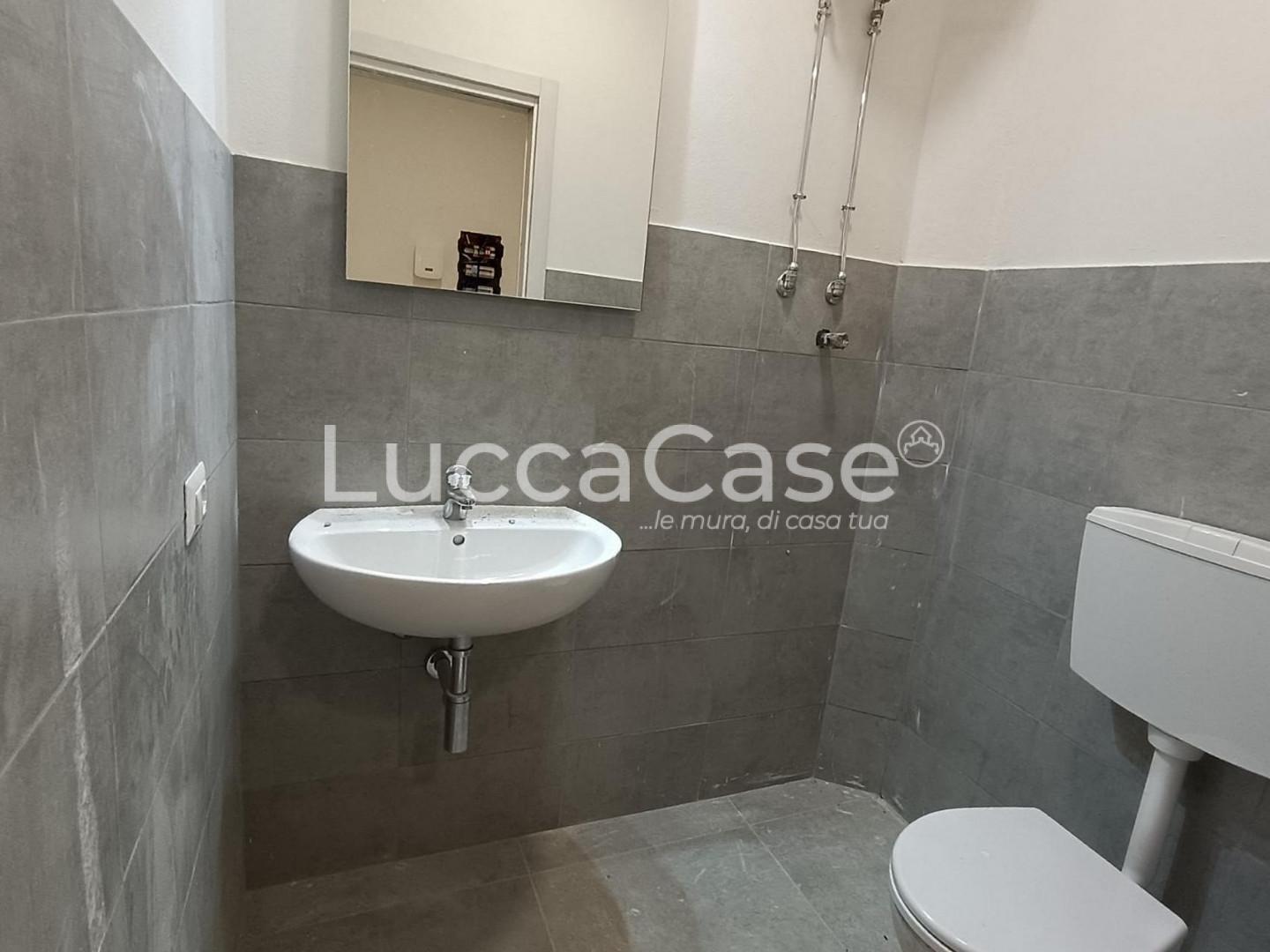 Locale commerciale nuova, Coreglia Antelminelli piano di coreglia