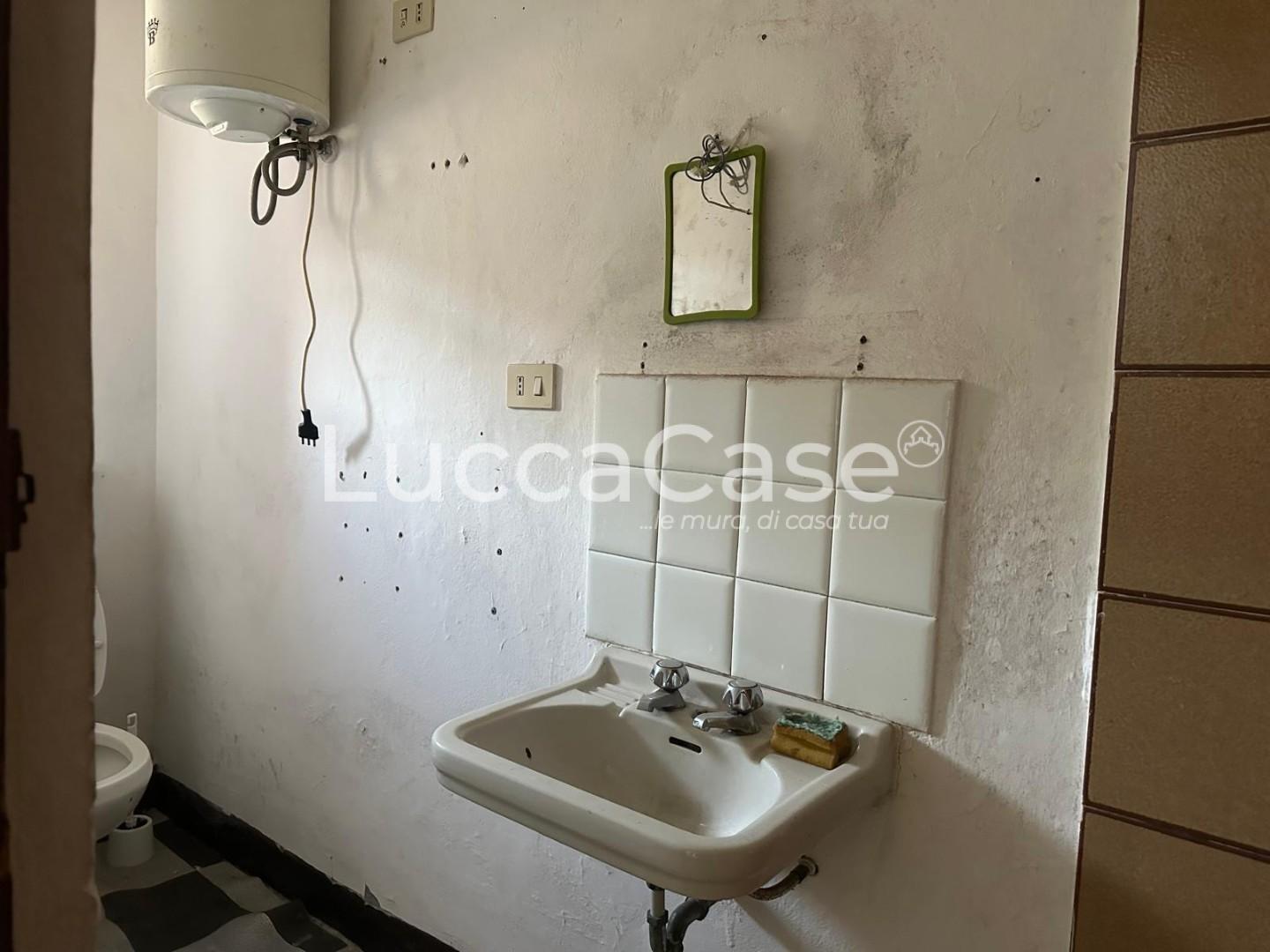 Casa indipendente con giardino, Borgo a Mozzano cerreto