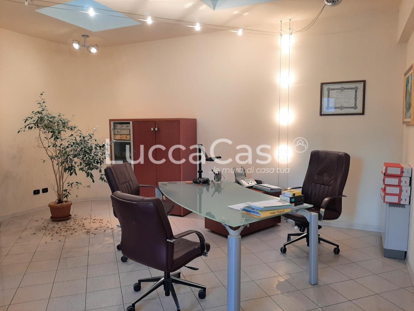 Ufficio in affitto a Porcari