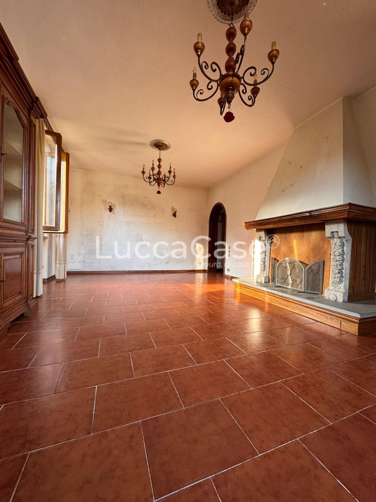 Casa indipendente con giardino, Borgo a Mozzano valdottavo