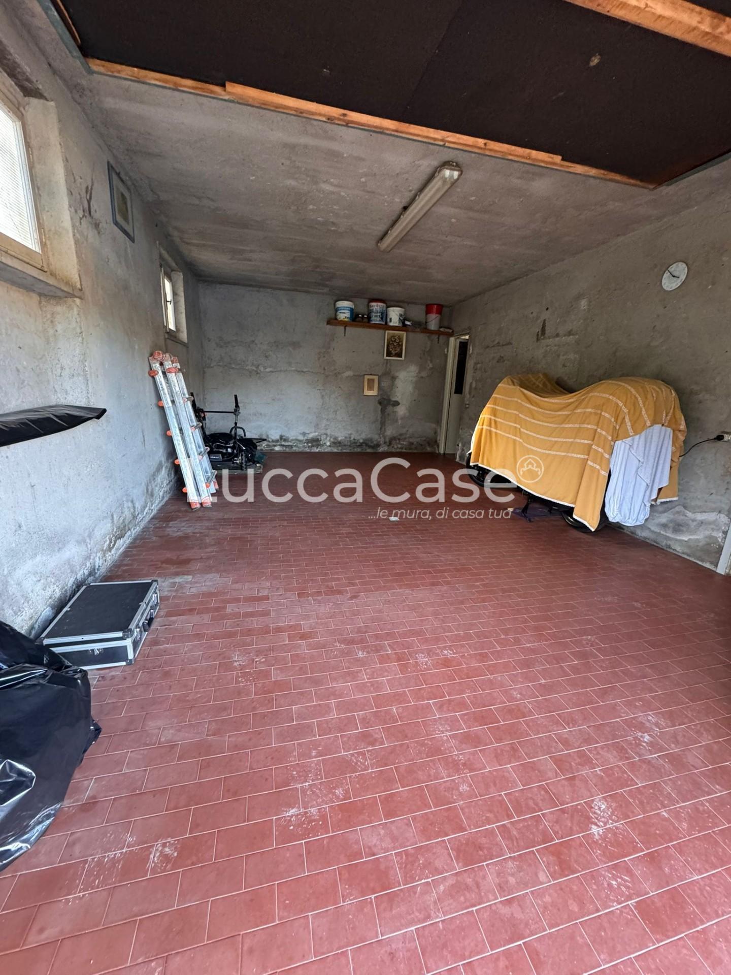 Casa indipendente con giardino, Borgo a Mozzano valdottavo