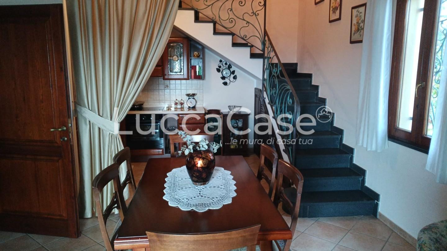 Villa Quadrifamiliari con giardino, Santa Luce pastina