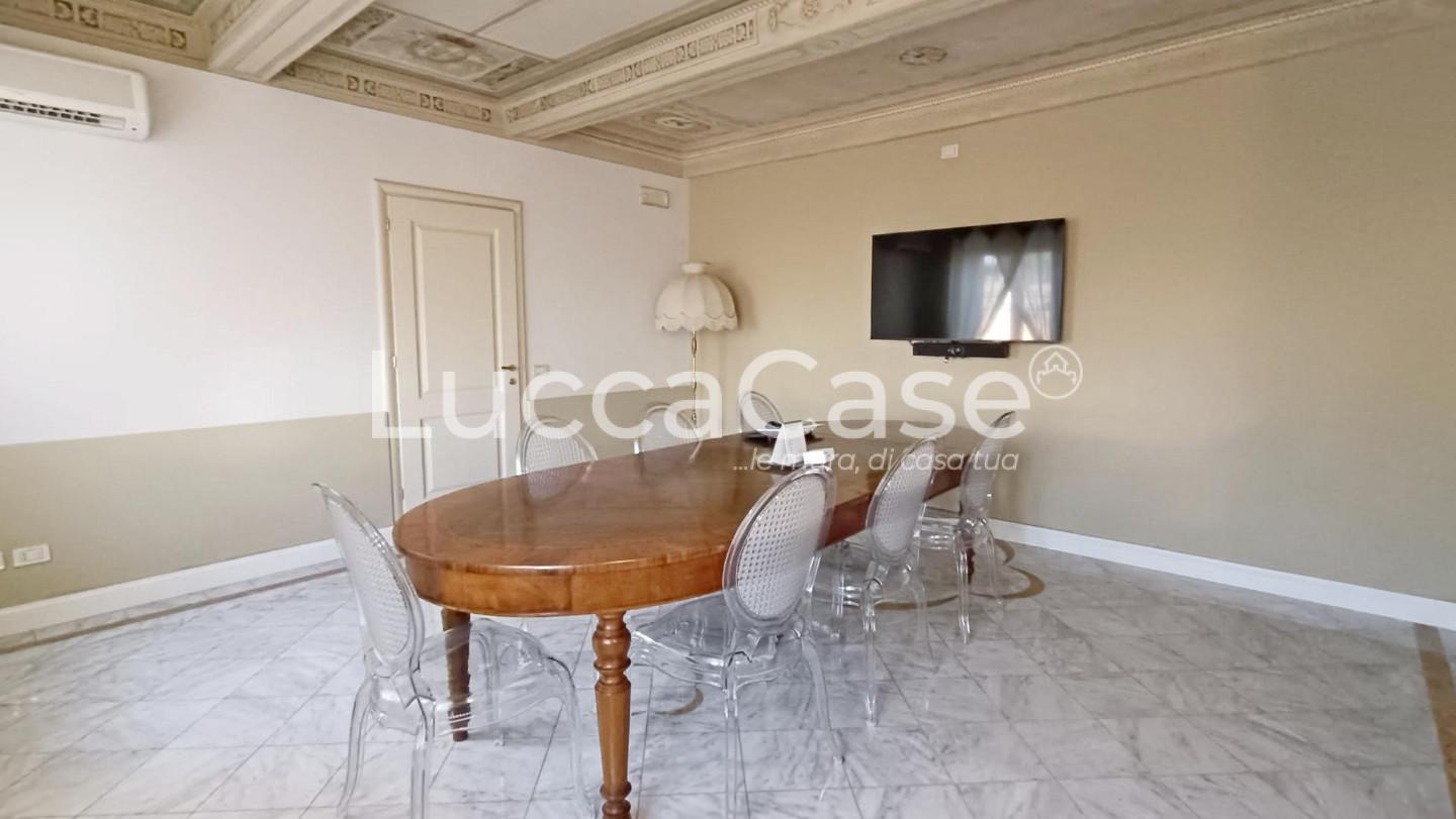 Ufficio in affitto, Lucca arancio