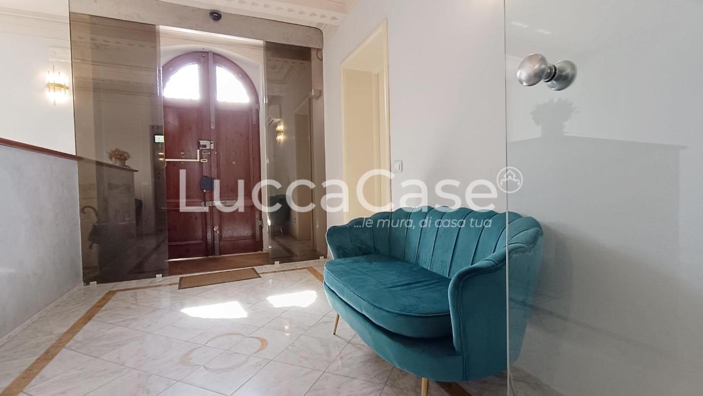 Ufficio in affitto, Lucca arancio