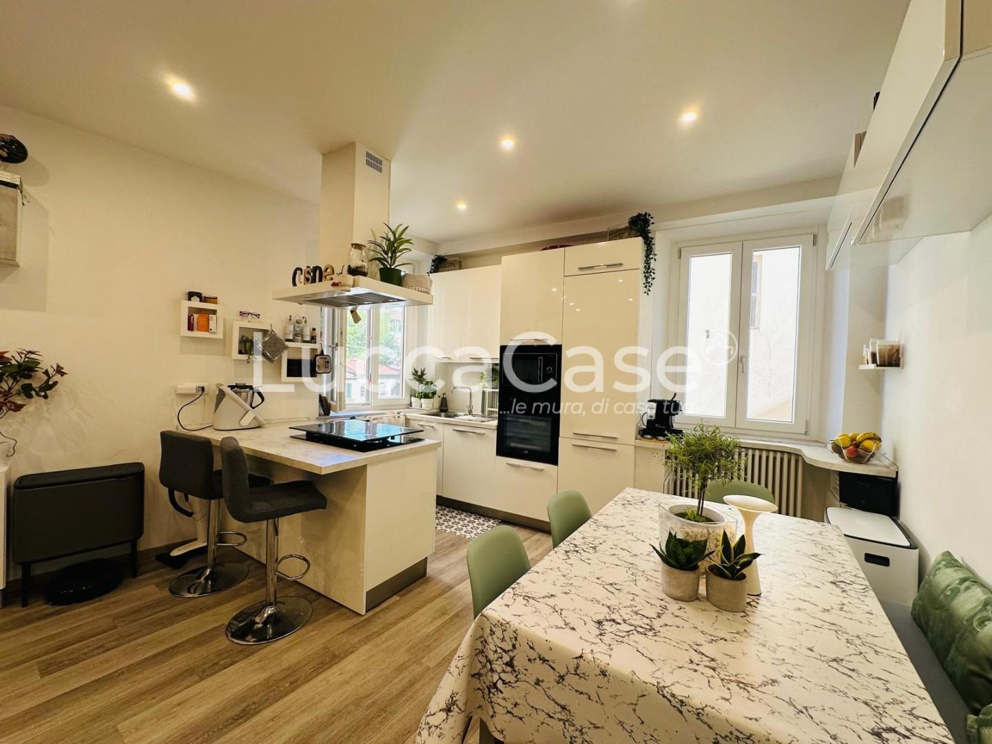 Appartamento in vendita, Lucca centro storico