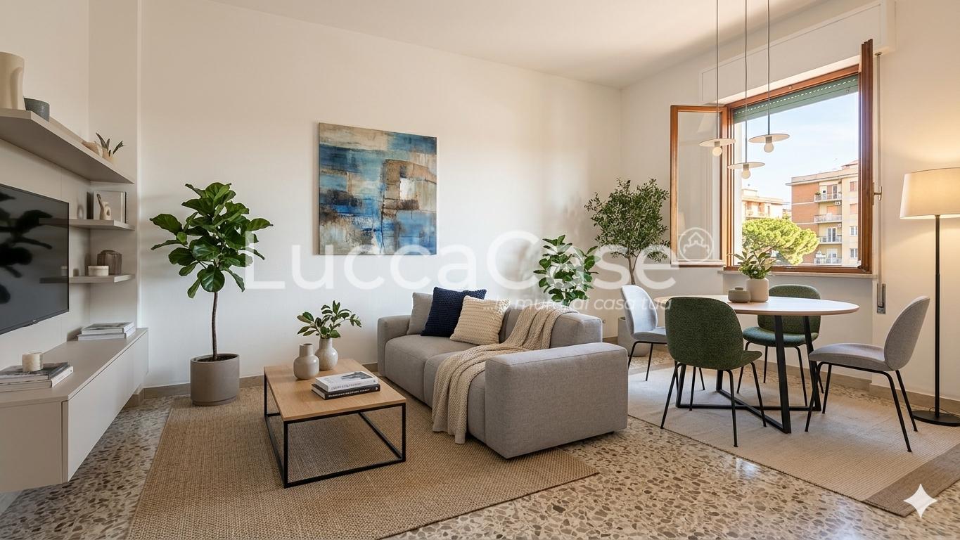 Trilocale ristrutturato, Lucca sant'anna