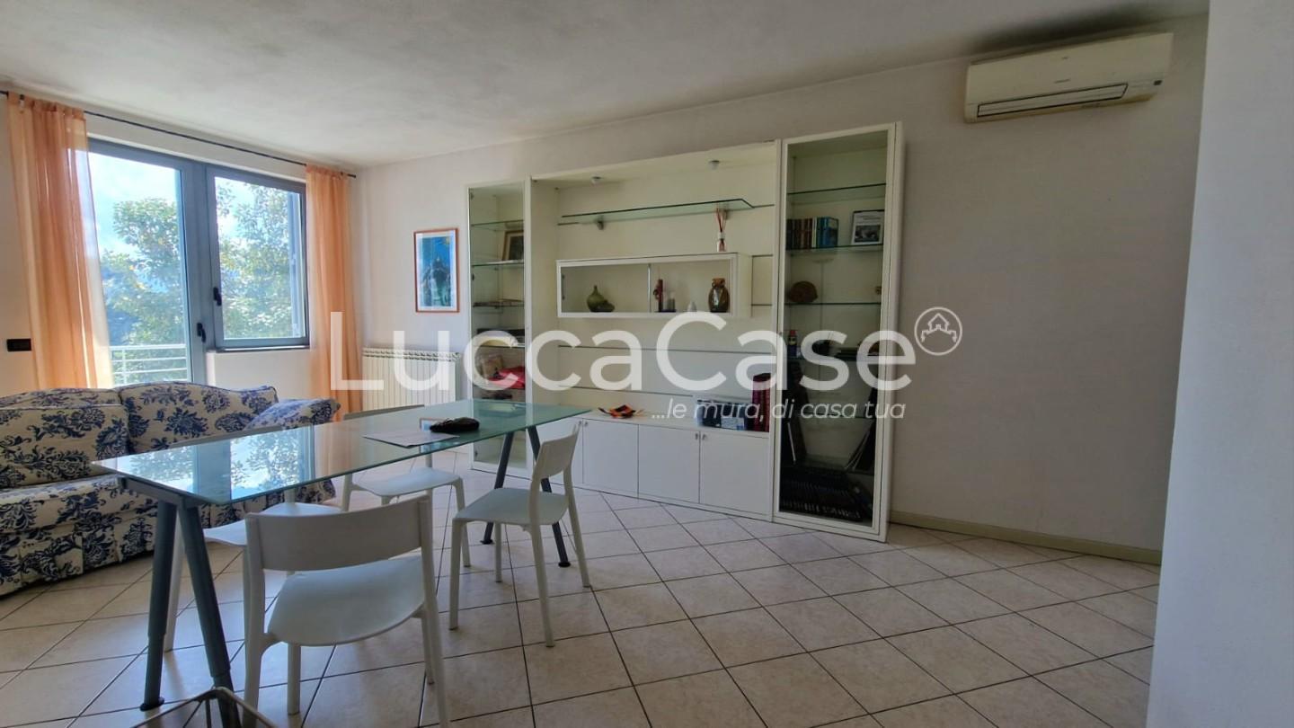 appartamento in vendita a Lucca in zona zona Arancio