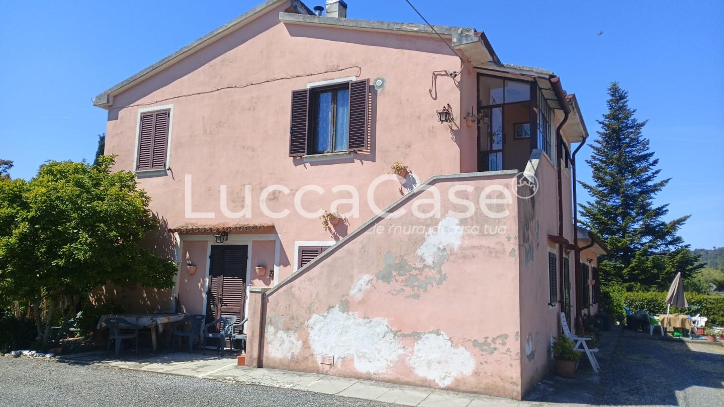 Rustico con giardino, Riparbella lame - melatina
