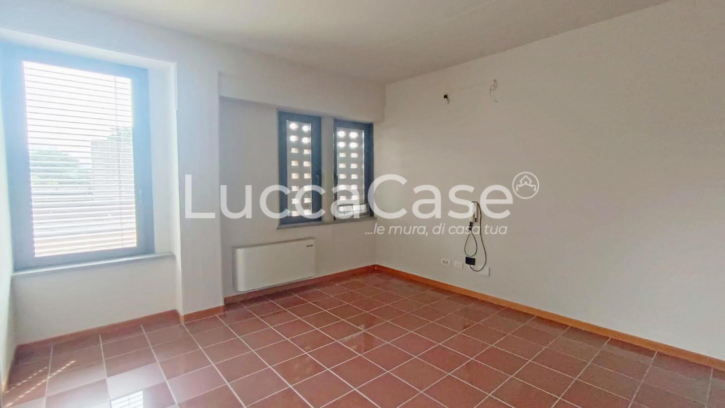 Ufficio in affitto, Lucca sant'anna
