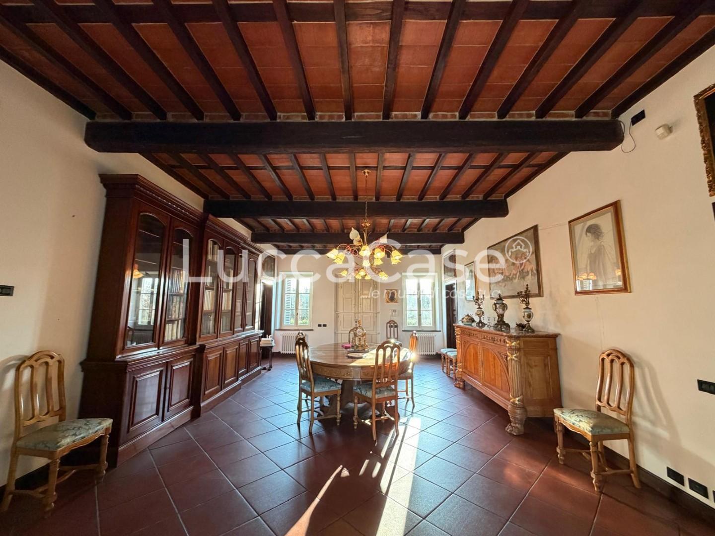 Villa con giardino, Capannori gragnano