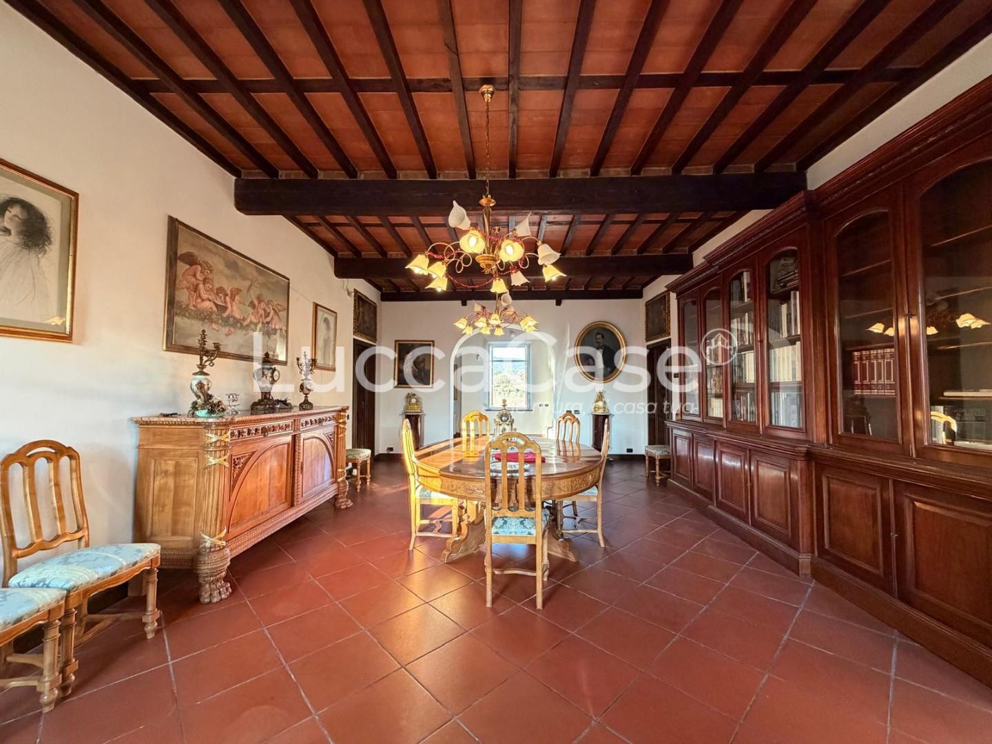 Villa con giardino, Capannori gragnano