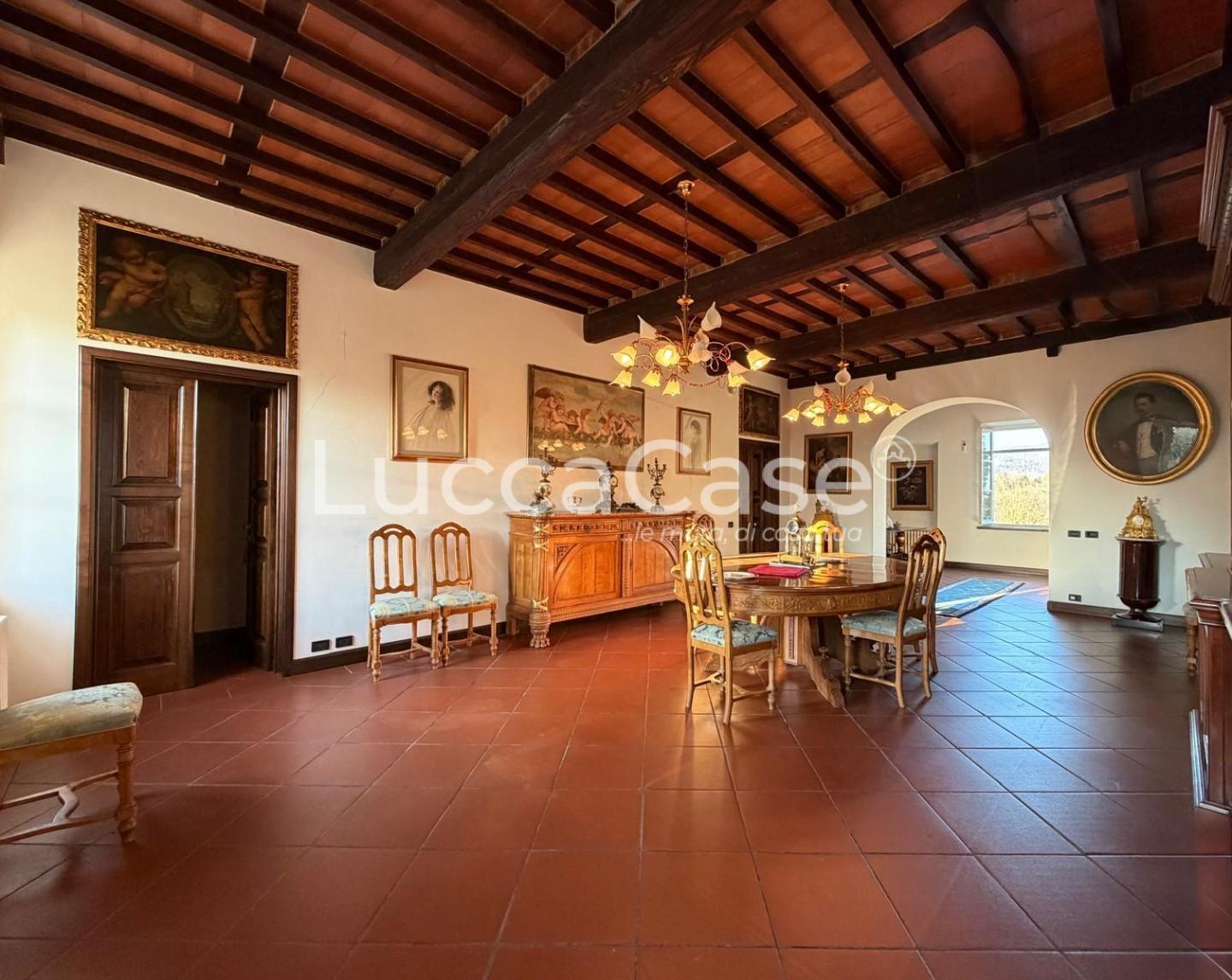 Villa con giardino, Capannori gragnano